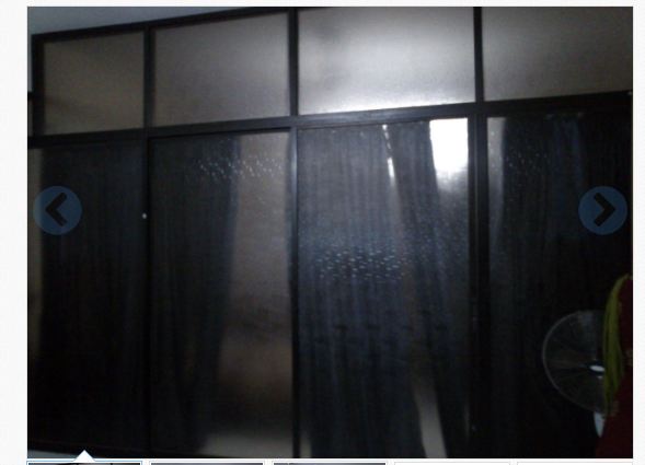 Thai Glass Door with Lock02